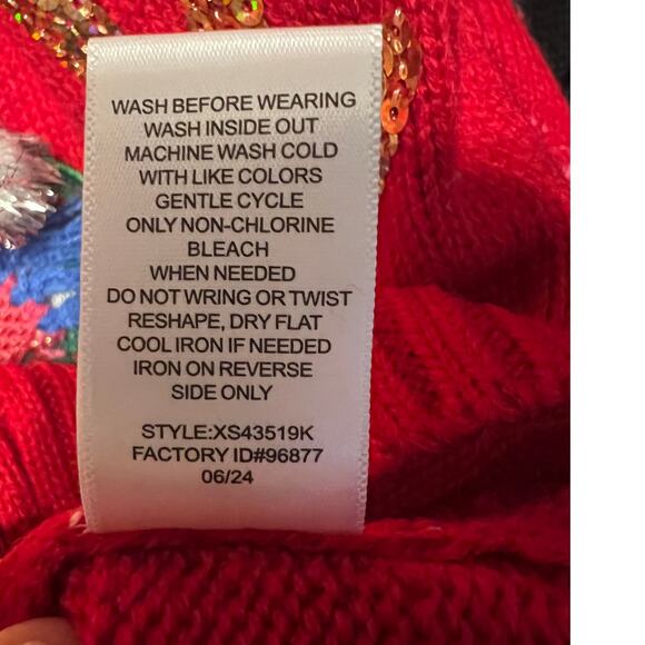 Ugly Christmas Cardigan Sweater - Reindeer Argyle Print Red Size Medium - Picture 6 of 7